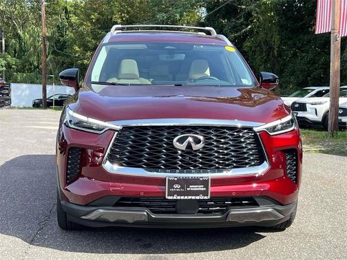 2025 INFINITI QX60 SENSORY