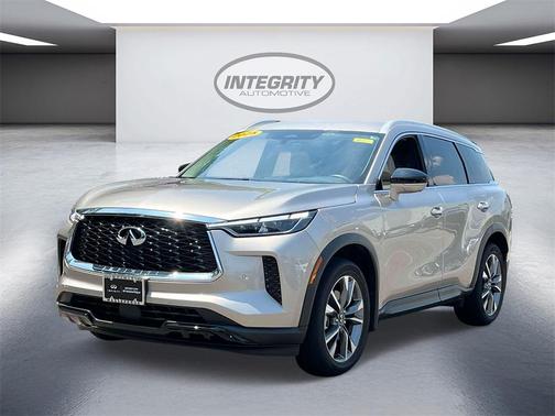 2024 INFINITI QX60 Luxe