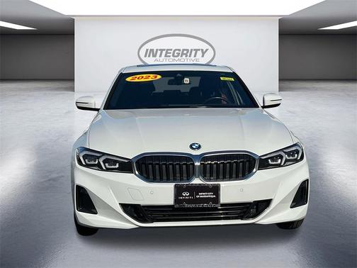 2023 BMW 330e xDrive
