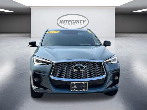 2025 INFINITI QX55 LUXE
