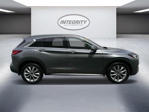 2022 INFINITI QX50 Luxe