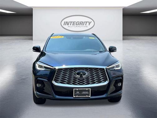 2025 INFINITI QX55 LUXE