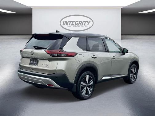 2022 Nissan Rogue Platinum