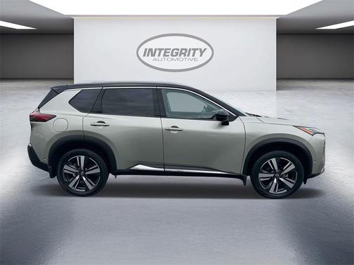 2022 Nissan Rogue Platinum