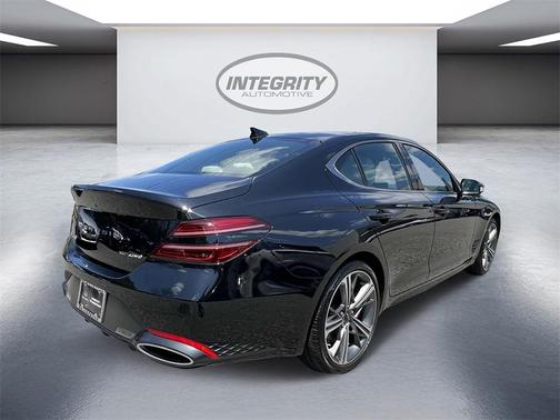 2024 Genesis G70 3.3T Sport Advanced