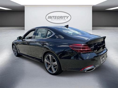 2024 Genesis G70 3.3T Sport Advanced