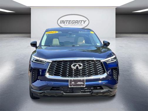 2025 INFINITI QX60 Pure