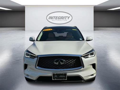 2022 INFINITI QX50 Luxe