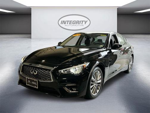 2024 INFINITI Q50 LUXE
