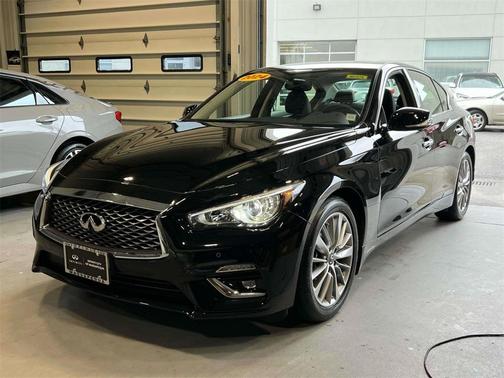 2024 INFINITI Q50 LUXE