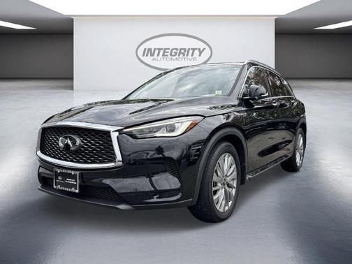 Black Obsidian 2023 INFINITI QX50 Luxe
