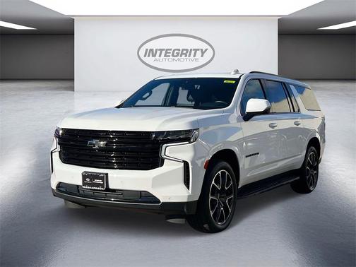 2023 Chevrolet Suburban RST