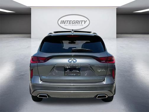 2022 INFINITI QX50 Luxe