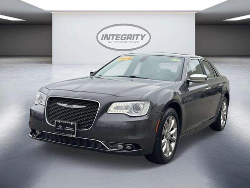 2019 Chrysler 300 Limited