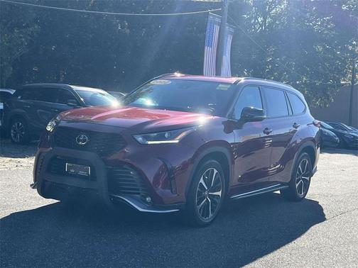 2022 Toyota Highlander XSE