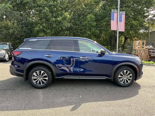 2025 INFINITI QX60 Pure