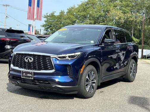 2025 INFINITI QX60 Pure