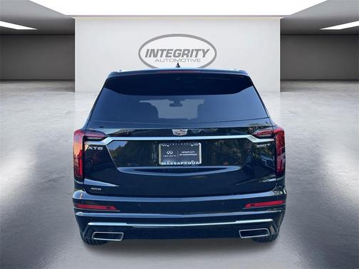 2023 Cadillac XT6 Luxury AWD