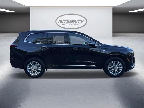 2023 Cadillac XT6 Luxury AWD