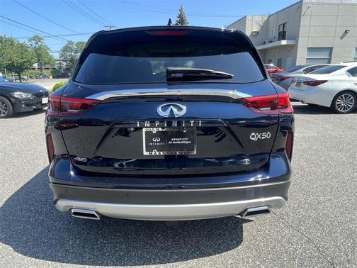 2021 INFINITI QX50 Luxe