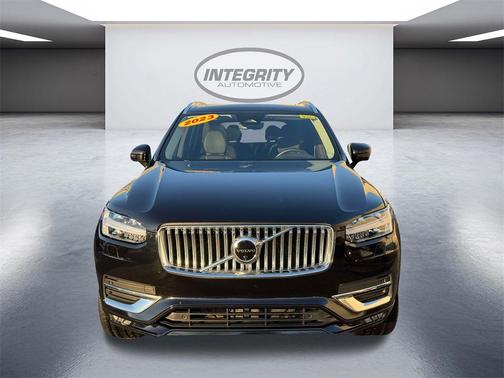 2023 Volvo XC90 B6 Plus 6-Seater