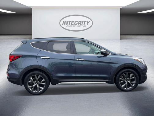 Marlin Blue 2017 Hyundai Santa Fe Sport 2.0L Turbo Ultimate