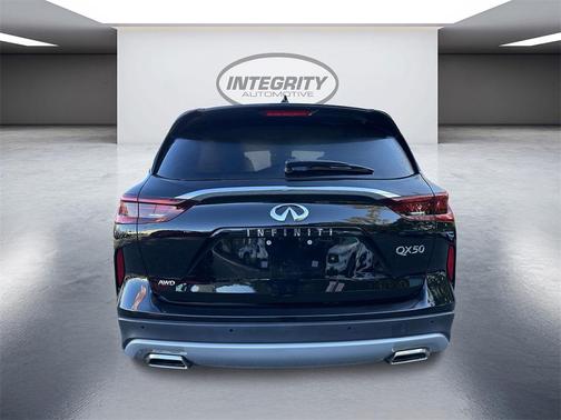 2023 INFINITI QX50 Luxe
