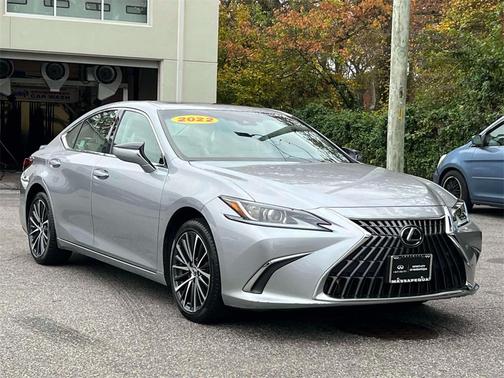 2022 Lexus ES 350 Base