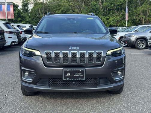 Granite Crystal Clearcoat Metallic 2022 Jeep Cherokee Limited