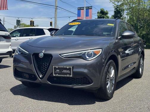 Vesuvio Gray Metallic 2023 Alfa Romeo Stelvio Sprint