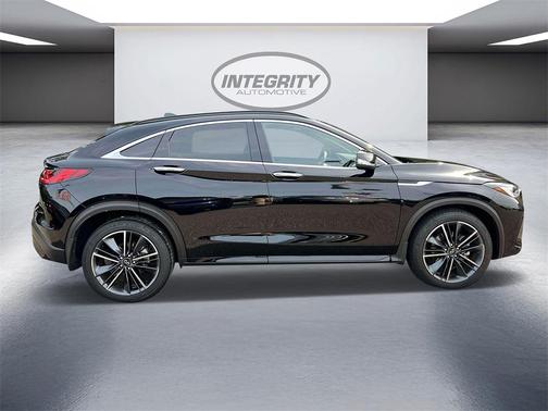 2025 INFINITI QX55 LUXE