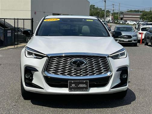 2025 INFINITI QX55 LUXE