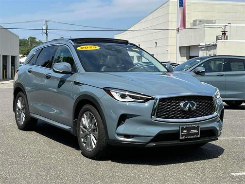 2024 INFINITI QX50 Luxe