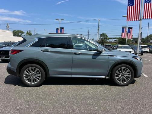 2024 INFINITI QX50 Luxe