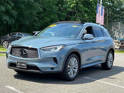 2024 INFINITI QX50 Luxe