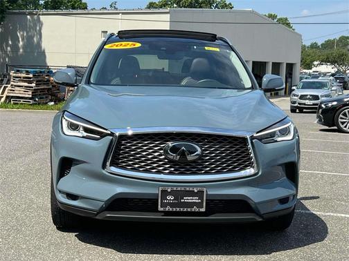 2024 INFINITI QX50 Luxe