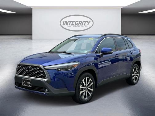 2023 Toyota Corolla Cross XLE