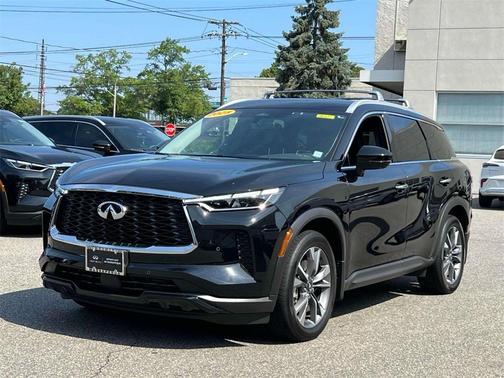 2025 INFINITI QX60 Luxe