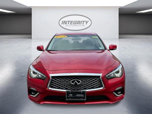 2022 INFINITI Q50 LUXE