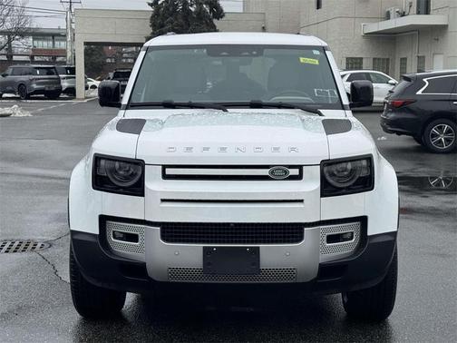 2024 Land Rover Defender P400 S