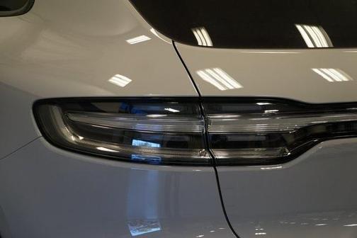 2026 Porsche Macan T