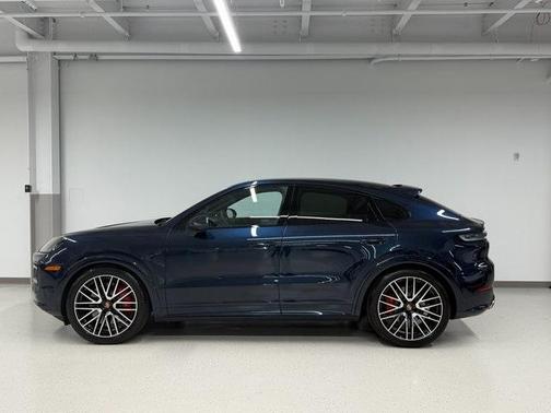 2025 Porsche Cayenne S Coupe AWD