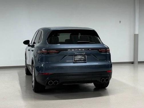 Biscay Blue Metallic 2019 Porsche Cayenne