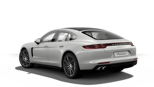 2017 Porsche Panamera 