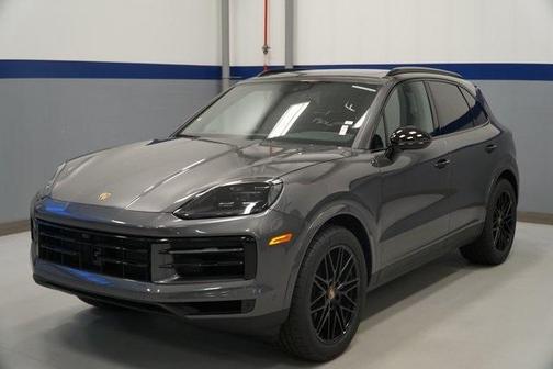2025 Porsche Cayenne Base