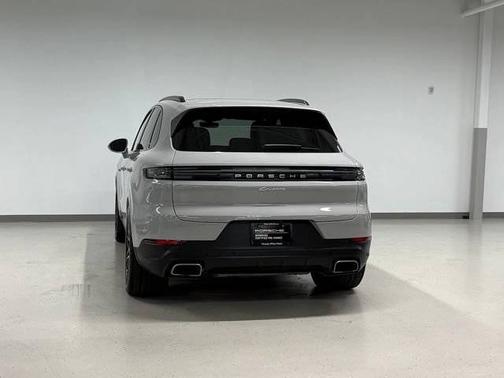Chalk 2026 Porsche Cayenne
