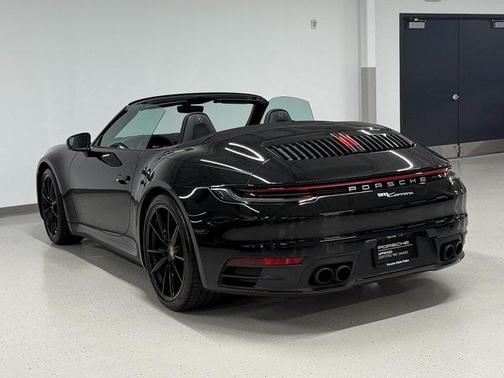 2023 Porsche 911 Carrera