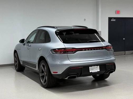 2025 Porsche Macan 