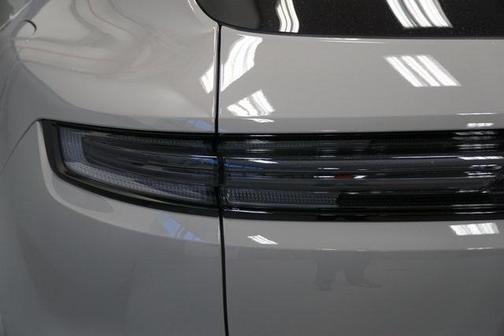 2026 Porsche Cayenne AWD