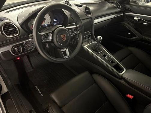 2024 Porsche 718 Boxster 